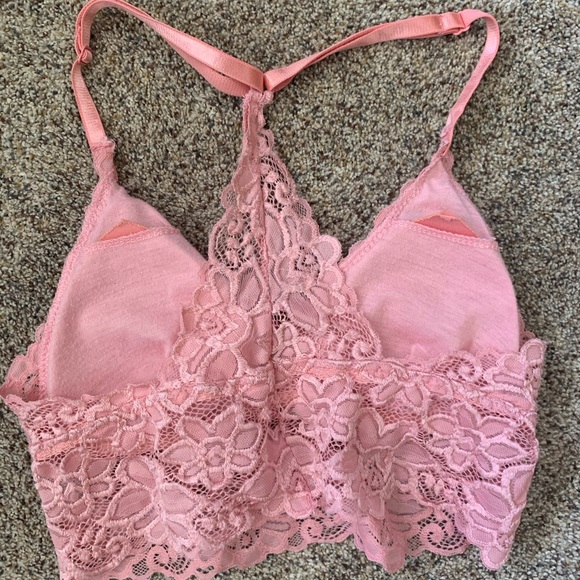 Bralettes - Picture 2 of 4